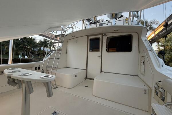 SINE QUA NON 33ft Bertram Yacht For Sale