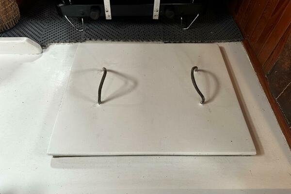 Briney Bug 34ft Custom Yacht For Sale