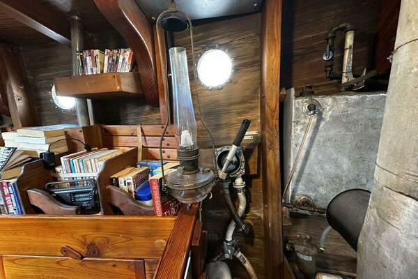 Briney Bug 34ft Custom Yacht For Sale