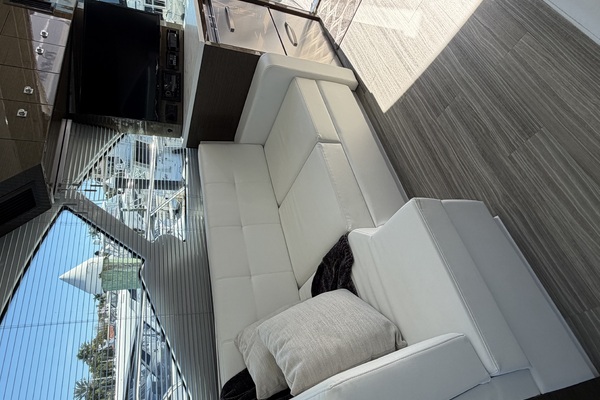 50ft Cruisers Yachts Yacht For Sale