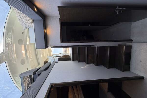 Cruisers Yachts 50 CANTIUS Yacht For Sale