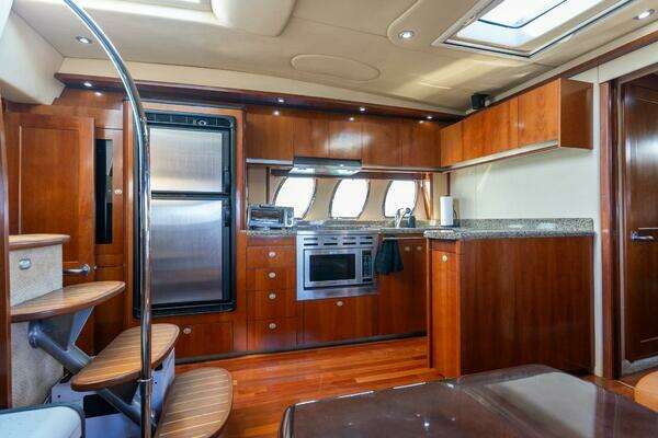 Sea Ray 48 Sundancer Yacht For Sale