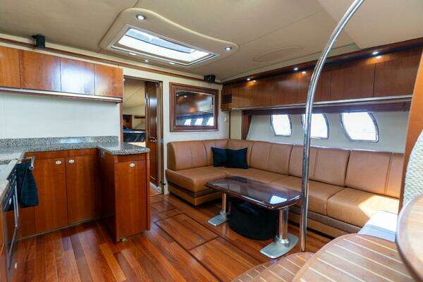 Sea Ray 48 Sundancer Yacht For Sale
