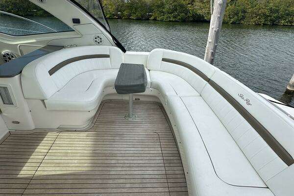 Sea Ray  Yacht For Sale