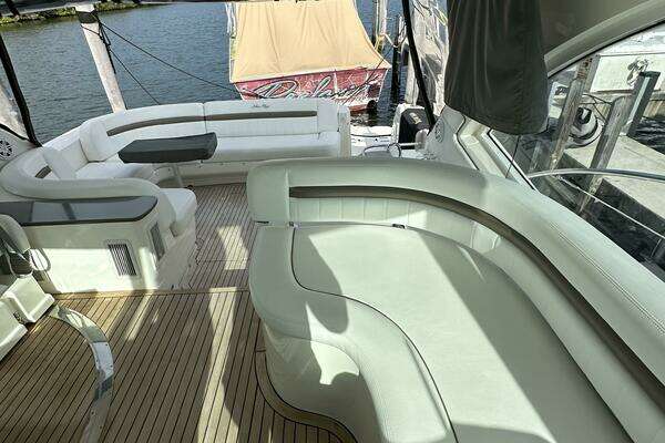 Sea Ray  Yacht For Sale