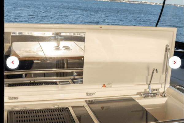 44ft Aquila Yacht For Sale