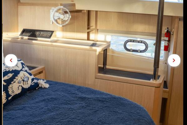 44ft Aquila Yacht For Sale