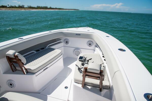 30ft Jupiter Yacht For Sale