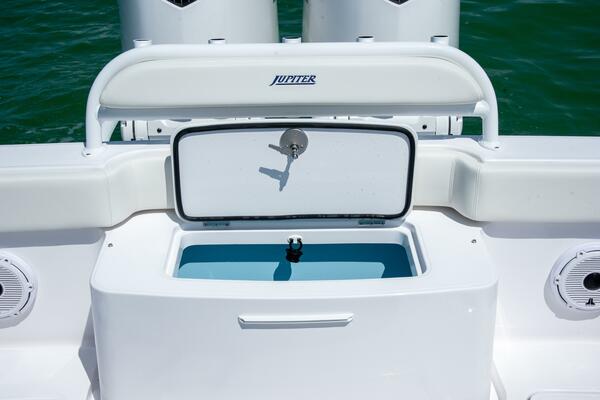 32ft Jupiter Yacht For Sale