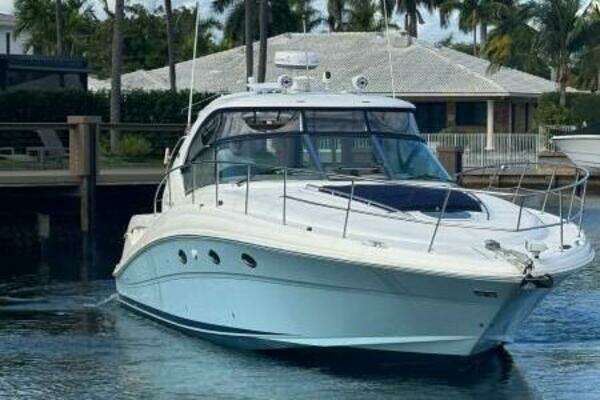 2005 Sea Ray 42