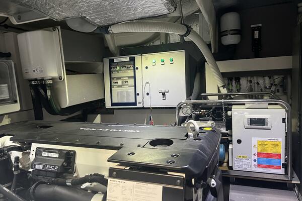 GRATITUDE 48ft Absolute Yacht For Sale