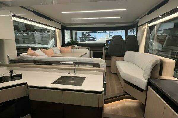 Absolute 48 Navetta Yacht For Sale