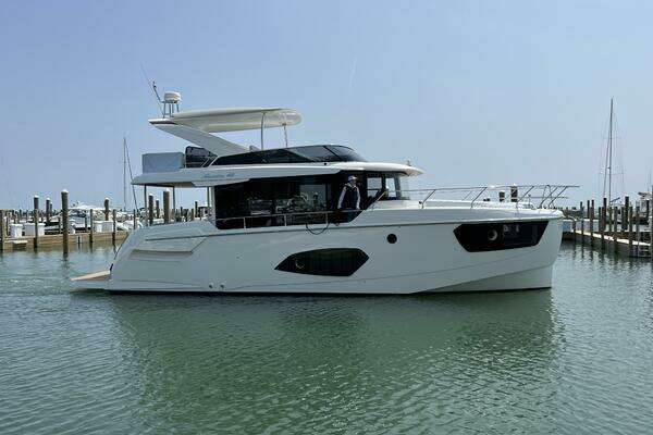 48-ft-Absolute-2023-48 Navetta-GRATITUDE Port Clinton Ohio United States  yacht for sale