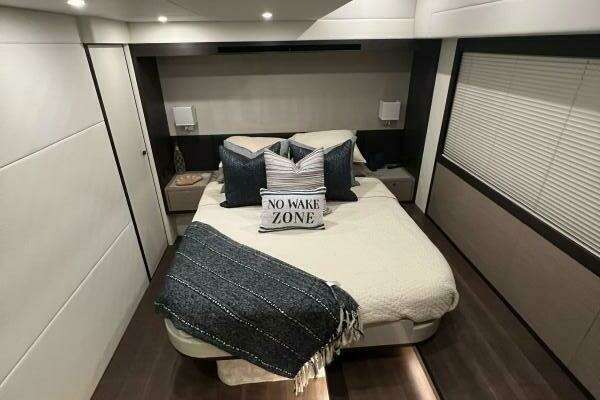 Absolute 48 Navetta Yacht For Sale