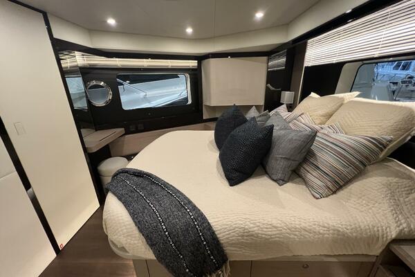 GRATITUDE 48ft Absolute Yacht For Sale