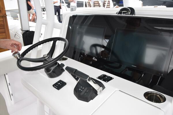 34ft Jupiter Yacht For Sale