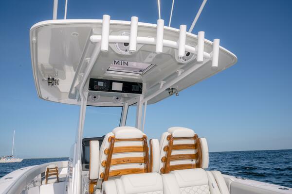 34ft Jupiter Yacht For Sale