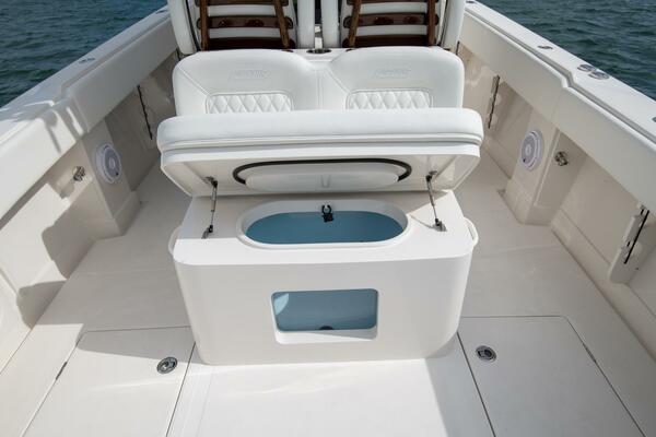 38ft Jupiter Yacht For Sale