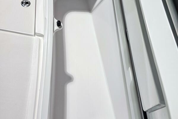 38ft Jupiter Yacht For Sale