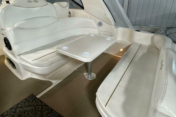 34ft Sea Ray Yacht For Sale