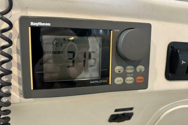 34ft Sea Ray Yacht For Sale