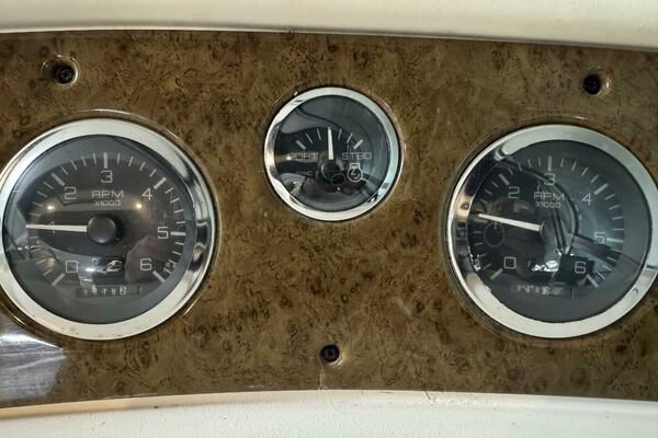 34ft Sea Ray Yacht For Sale