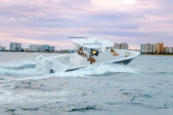 40ft Jupiter Yacht For Sale