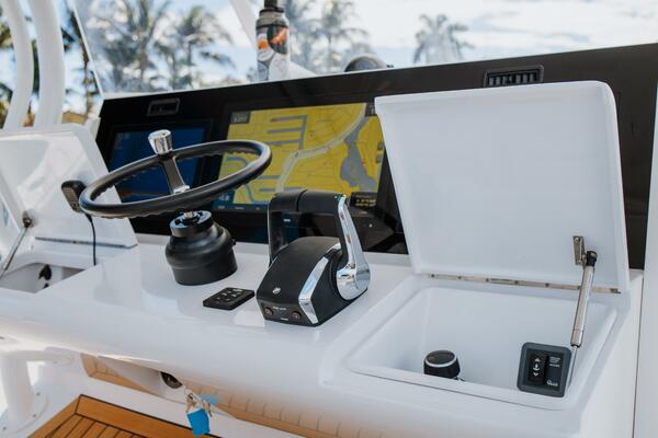 40ft Jupiter Yacht For Sale