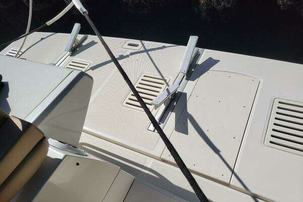 Sea Ray Sundancer 460 Yacht For Sale