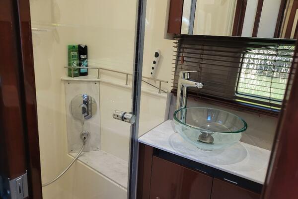 46ft Sea Ray Yacht For Sale