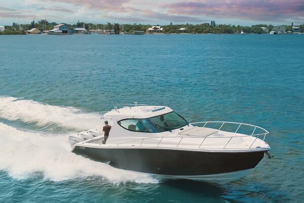 41ft Jupiter Yacht For Sale