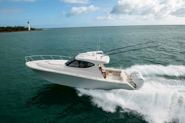 41ft Jupiter Yacht For Sale