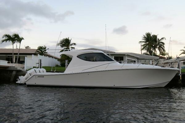 41ft Jupiter Yacht For Sale