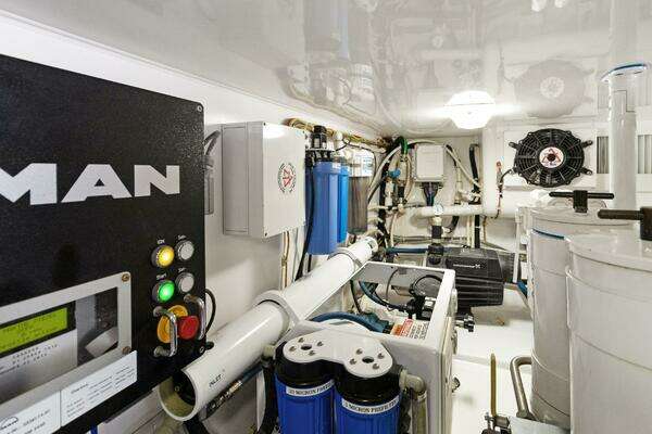 Viking 46 Convertible Yacht For Sale