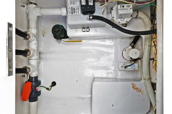 Lysea Lu  46ft Viking Yacht For Sale