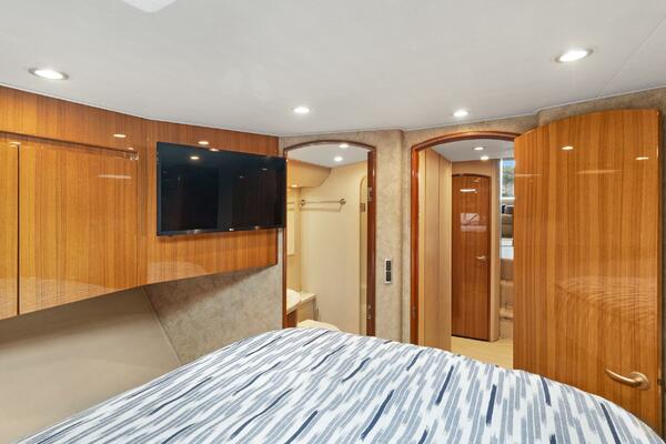 Lysea Lu  46ft Viking Yacht For Sale
