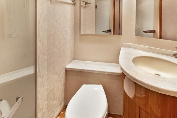 Lysea Lu  46ft Viking Yacht For Sale