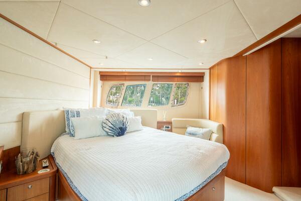 70ft Sunseeker Yacht For Sale