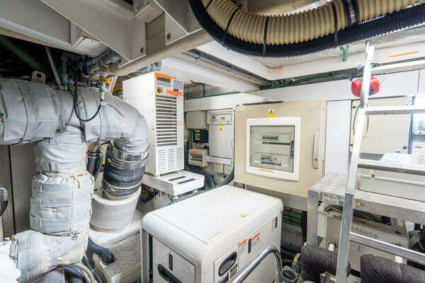 Sunseeker Manhattan 70 Yacht For Sale