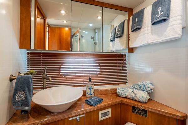 70ft Sunseeker Yacht For Sale