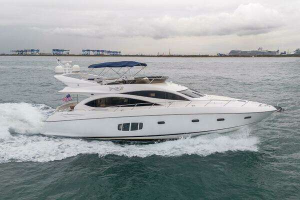 Sunseeker Manhattan 70 Yacht For Sale