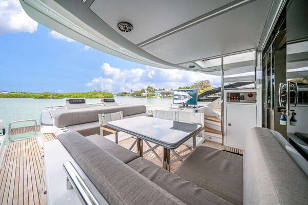 Azimut S8 Yacht For Sale