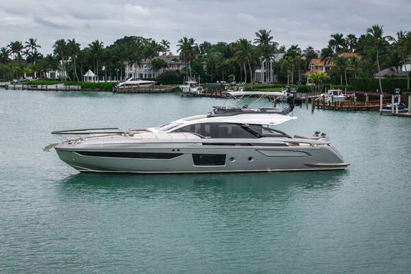 2020 Azimut 80
