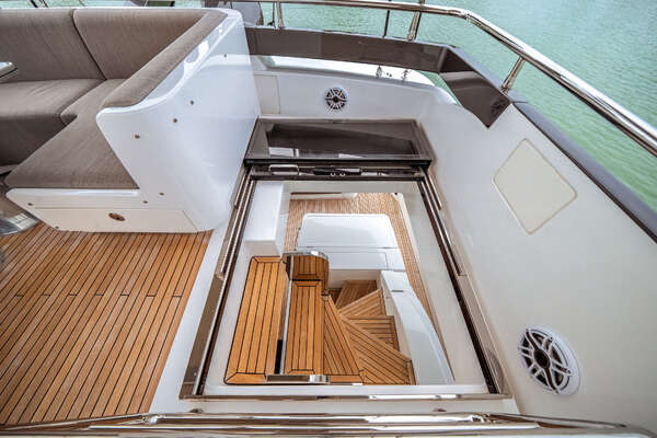 Azimut S8 Yacht For Sale