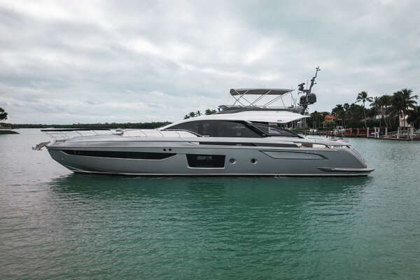 80-ft-Azimut-2020-S8- Naples Florida United States  yacht for sale