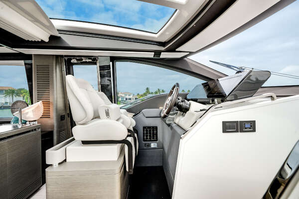 Azimut S8 Yacht For Sale