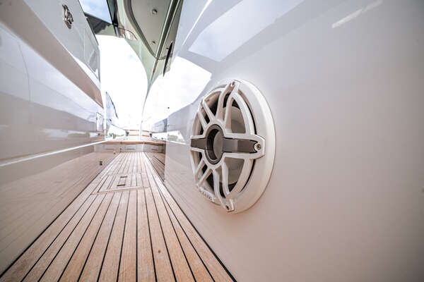 Azimut S8 Yacht For Sale