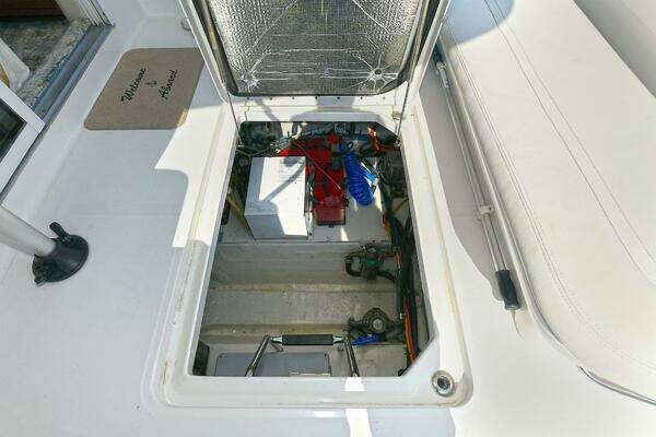 Sea Ray 44 Sedan Bridge Yacht For Sale