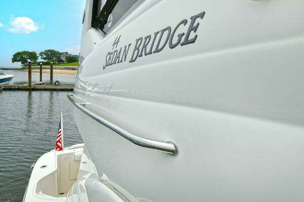 Sea Ray 44 Sedan Bridge Yacht For Sale