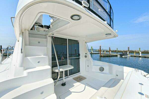 Sea Ray 44 Sedan Bridge Yacht For Sale